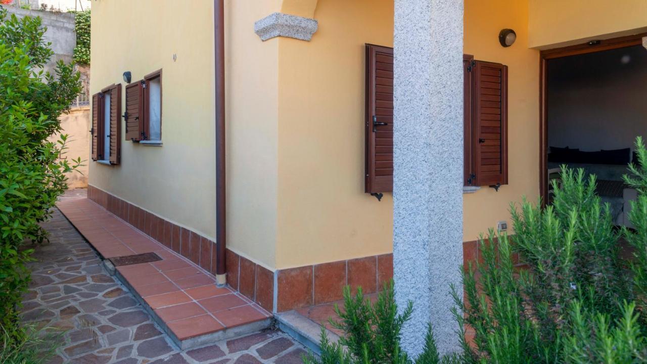 Casa Vacanze Solita Будони Экстерьер фото